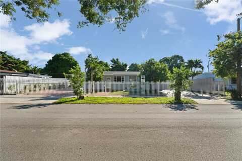 18935 NW 44th Ct, Miami Gardens, FL 33055