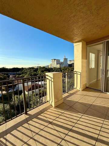 2650 SW 37th Ave, Miami, FL 33133