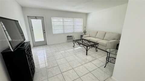 163 Coventry G, West Palm Beach, FL 33417