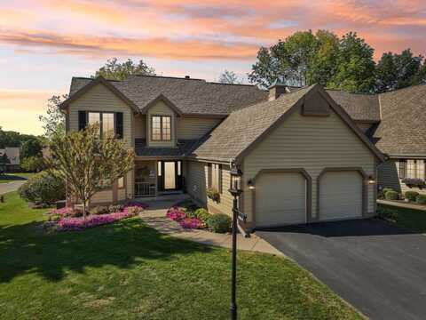 3955 St Andrew Ct, Brookfield, WI 53045