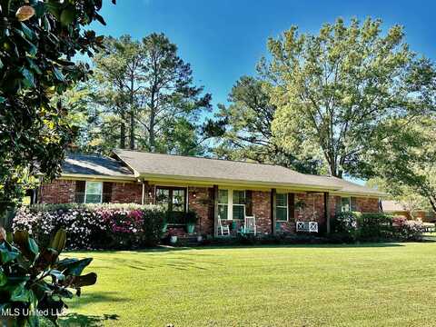 1408 E Peace Street, Canton, MS 39046