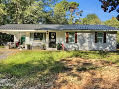 11541 Road 383, Philadelphia, MS 39350