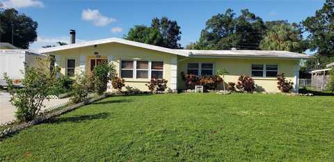 2005 CHRYSLER AVENUE, SARASOTA, FL 34234