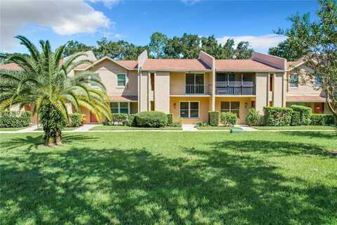 830 PARK LAKE CIRCLE, MAITLAND, FL 32751