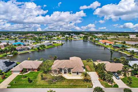 11600 SW COURTLY MANOR DRIVE, LAKE SUZY, FL 34269