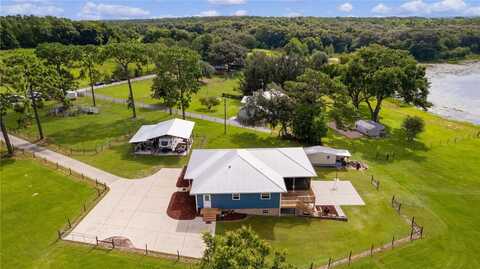 4114 DOVE VALLEY LANE, LADY LAKE, FL 32159