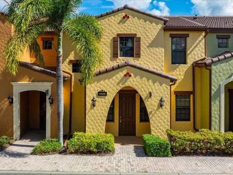 9098 CAPISTRANO STREET S, Naples, FL 34113