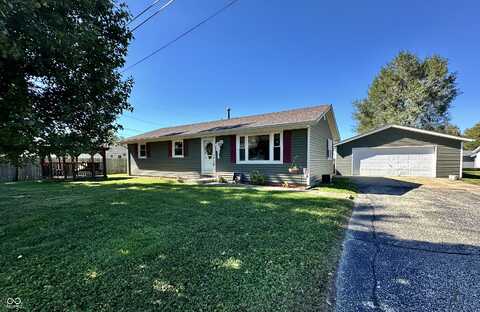 1620 Robin Road, Martinsville, IN 46151