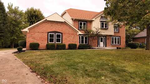 2675 Willow Lake Drive, Greenwood, IN 46143