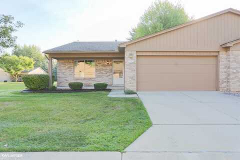 41580 Clinton Grove, Clinton Township, MI 48038