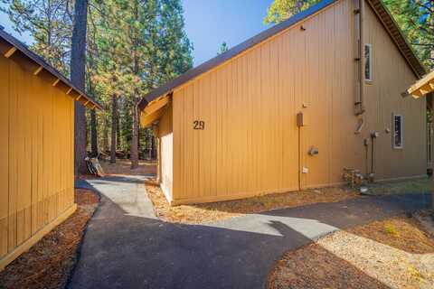 17635 Cluster Cabin Lane, Sunriver, OR 97707