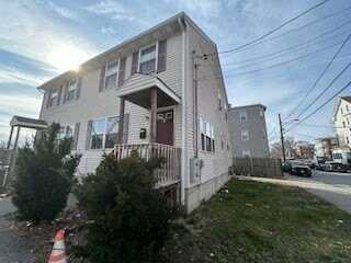 64-66 Curtis St, Providence, RI 02909