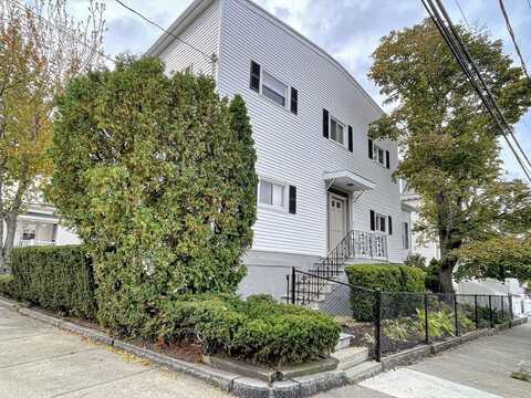 36 Sagamore St, Lynn, MA 01902