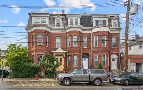 126 Washington Avenue, Chelsea, MA 02150