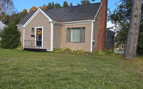 33 Coolidge Avenue, Caribou, ME 04736