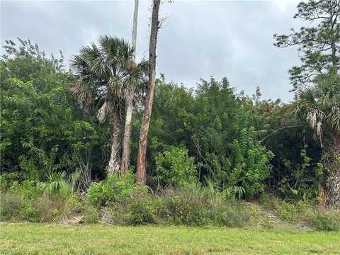 352600 18th, NAPLES, FL 34117