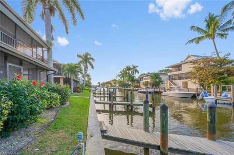 1537 Chesapeake, NAPLES, FL 34102