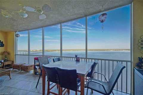 2745 1st, FORT MYERS, FL 33916