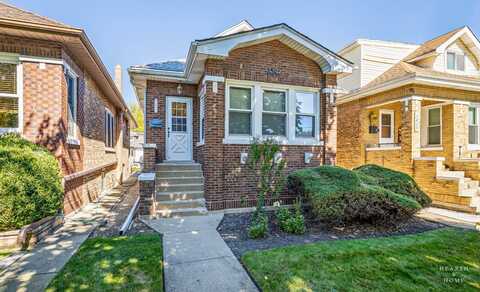 5440 W Cullom Avenue, Chicago, IL 60641