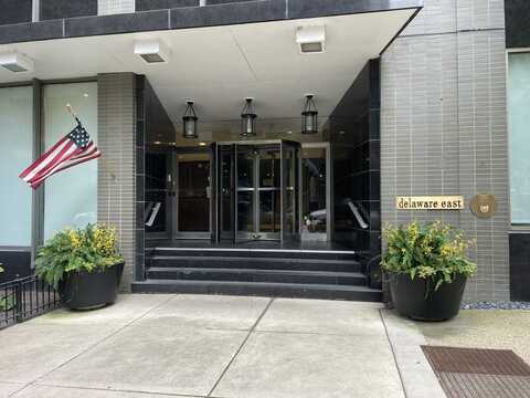 253 E Delaware Place, Chicago, IL 60611