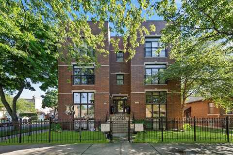 7257 N Hamilton Avenue, Chicago, IL 60645