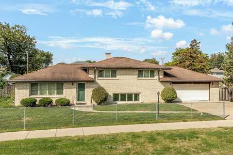 8500 Sayre Avenue, Burbank, IL 60459