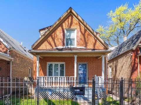 1028 N Karlov Avenue, Chicago, IL 60651