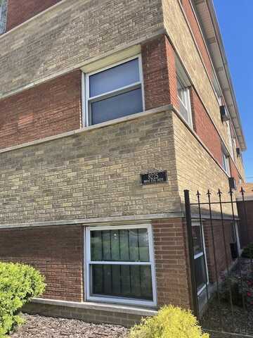 8225 S King Drive, Chicago, IL 60619