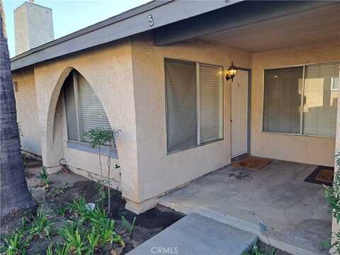 2891 Canyon Crest Dr #5, Riverside, CA 92507