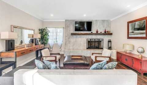 3615 Sunswept Drive, Studio City, CA 91604