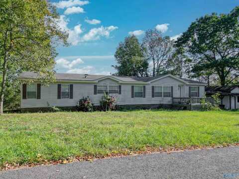 1540 Starnes Loop Road, Grant, AL 35747