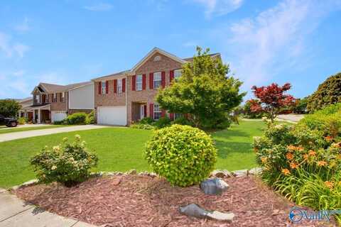 4814 Inglewood Court SE, Owens Cross Roads, AL 35763