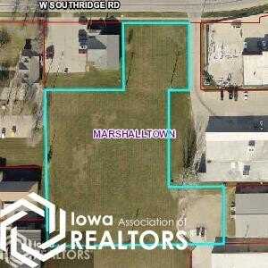 102 W Southridge Road, Marshalltown, IA 50158