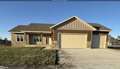 400 W 12th Ave N, Clear Lake, IA 50428