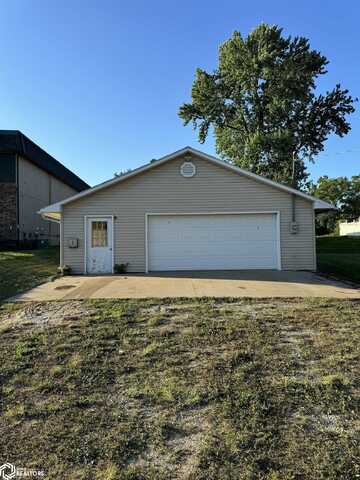 806 E Jackson St, Centerville, IA 52544