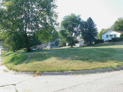 S 26th Street, Denison, IA 51442