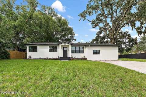 1606 BROOKSIDE Circle E, Jacksonville, FL 32207