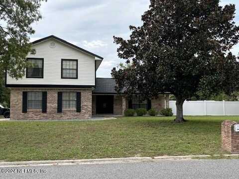 546 HARRISON Avenue, Orange Park, FL 32065