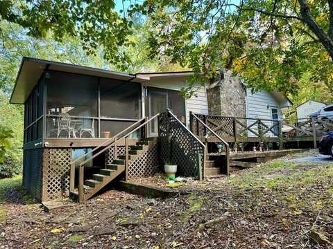 751 Coon Cove Road, Hiawassee, GA 30546