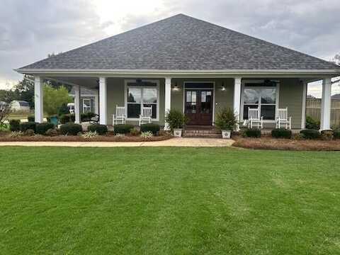 111 McComb Ave., Saltillo, MS 38866