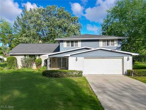 2450 Brian Drive, Beachwood, OH 44122