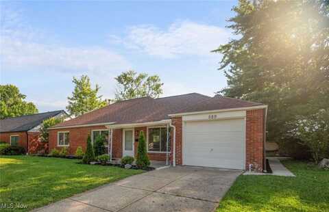 589 Hemlock Drive, Euclid, OH 44132