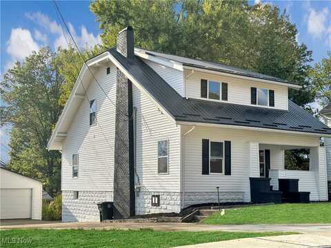 149 Lovers Lane, Steubenville, OH 43953