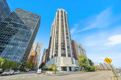 990 North Lake Shore Drive, Chicago, IL 60611