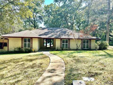 3520 Windsor Dr, Nacogdoches, TX 75965