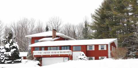 211 Vail Circle, Lyndon, VT 05851