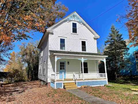 11 School Street, Orleans, VT 05860