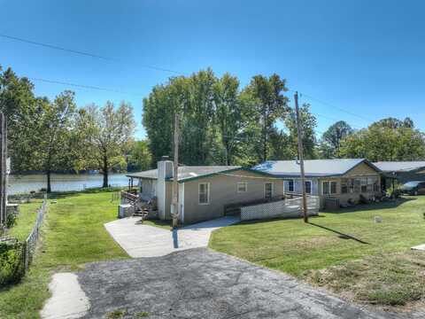 63741 E 202 Road, Wyandotte, OK 74370