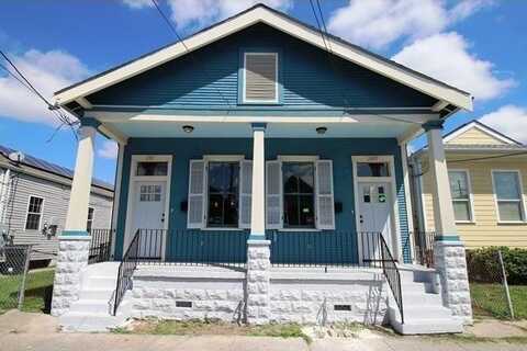 2811 FOURTH Street, New Orleans, LA 70113