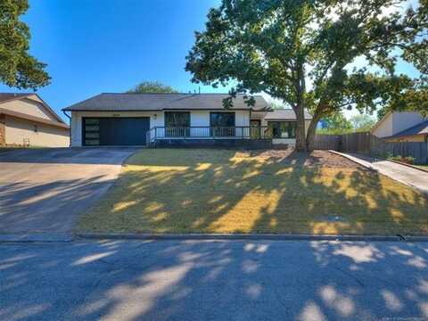 1314 Woodbriar Lane, Catoosa, OK 74015